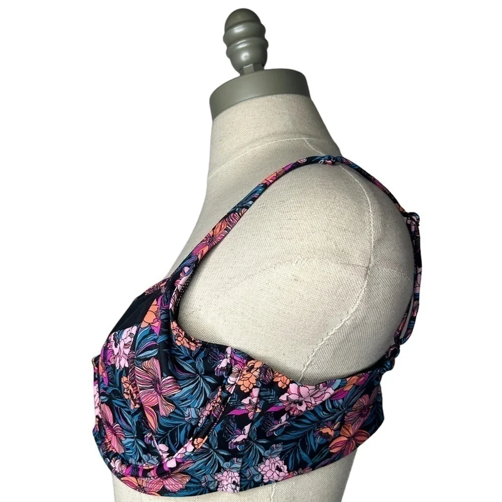 Venus Nova Mesh Underwire Top Hawaiian Hottie Black Floral Print Size 38B